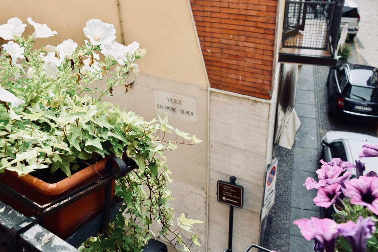 カザーレ・モンフェッラート Casa Cristina Bed & Breakfast エクステリア 写真