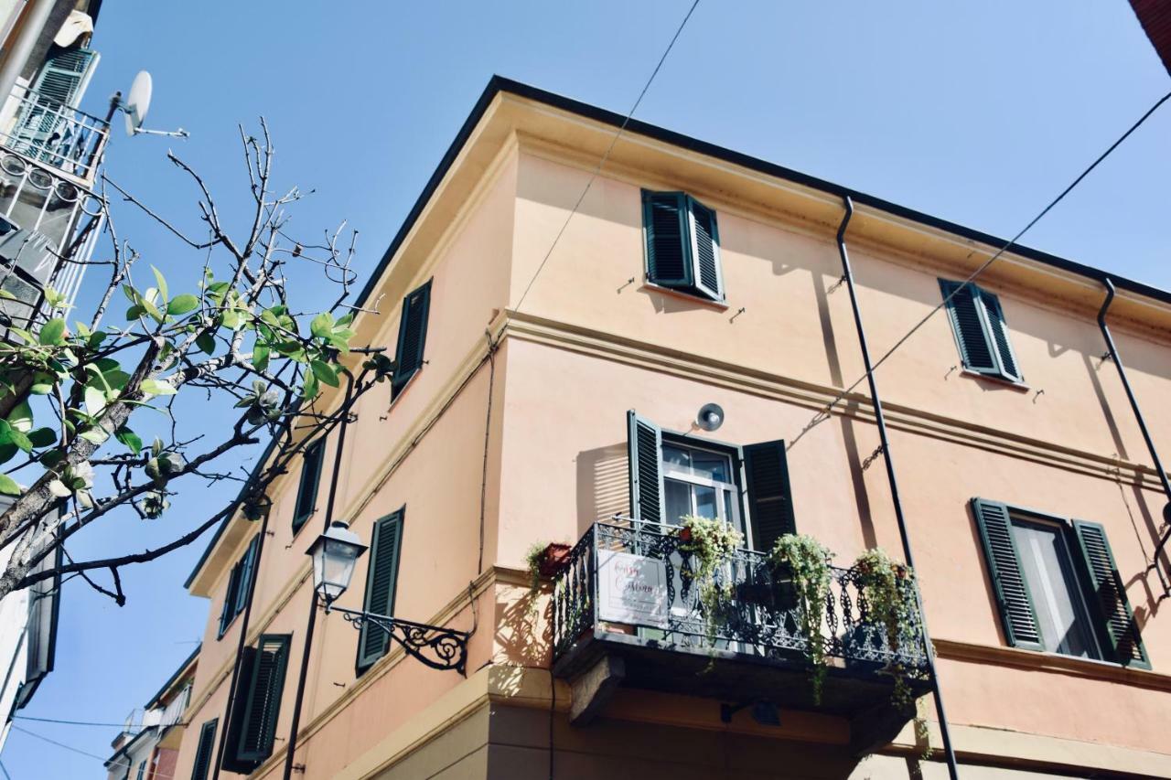 カザーレ・モンフェッラート Casa Cristina Bed & Breakfast エクステリア 写真